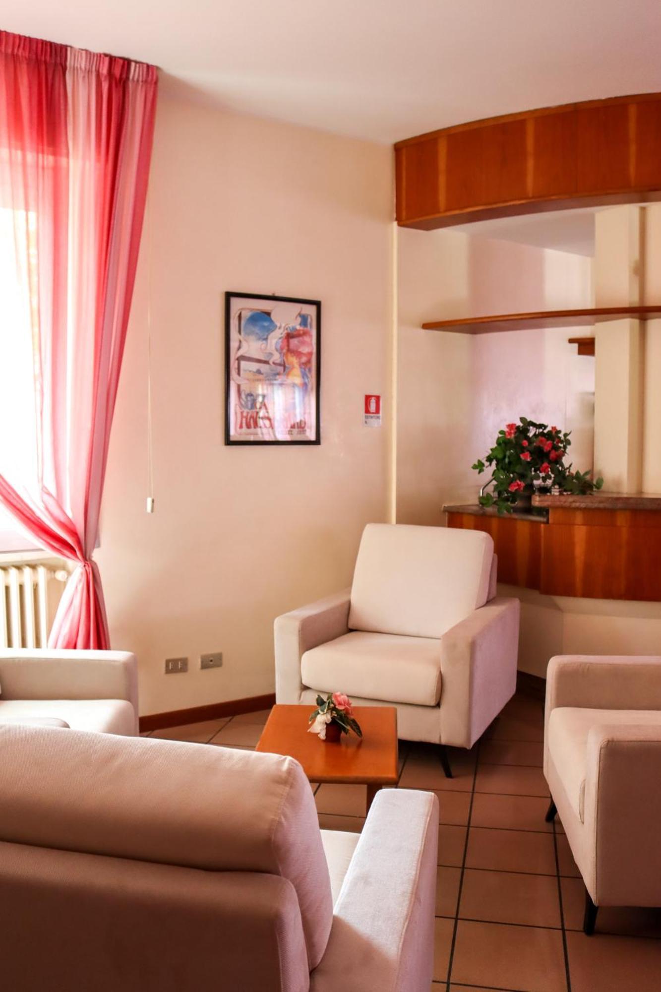 Paglierani Hotel